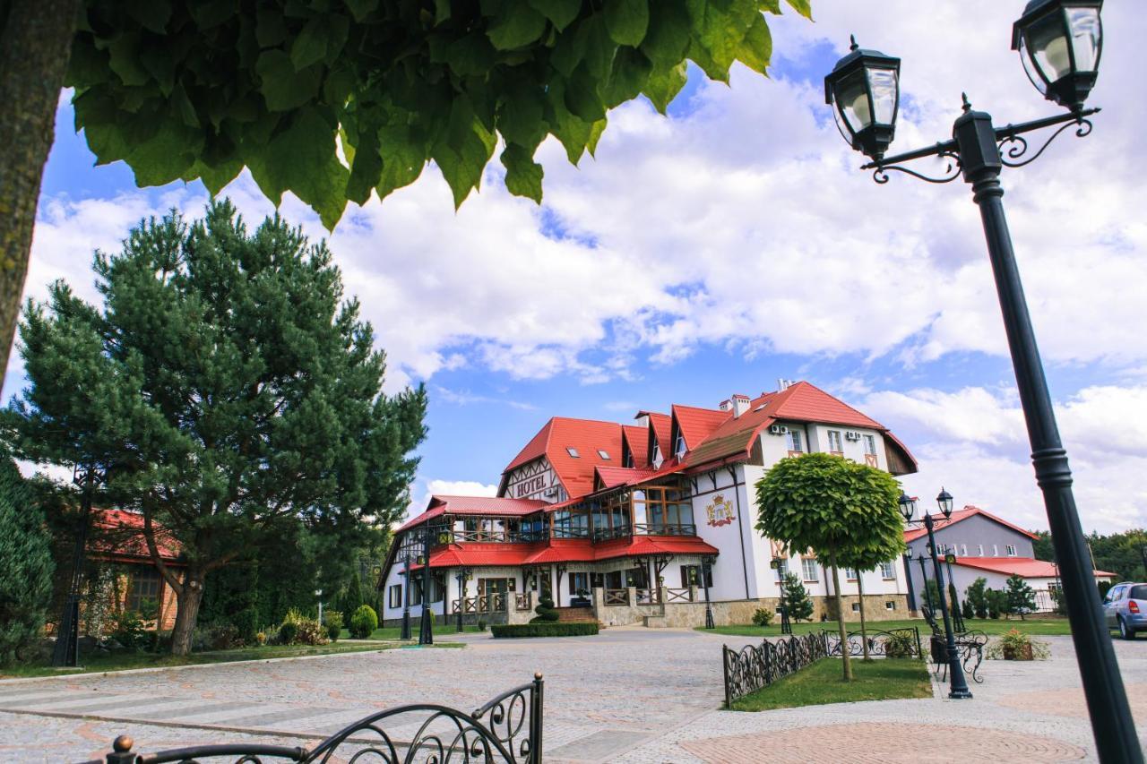 Hotel Галицька Корона Leopoli Esterno foto